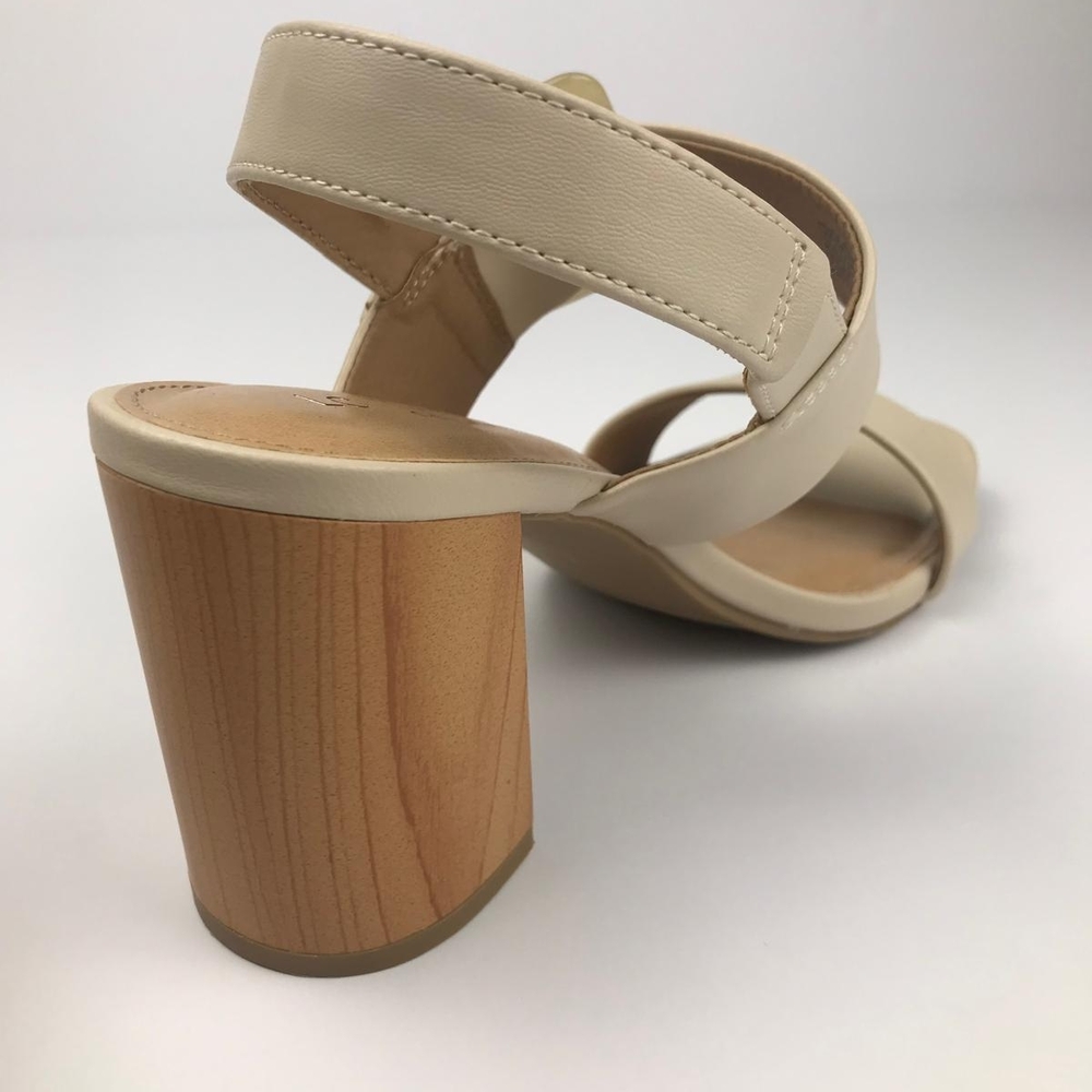 ✨ Beige Block Heel Sandals – Size 10 (WMS 10 MED) ✨ - Picture 7 of 11